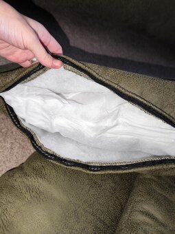 Olivovozelené dekoračné vankúše - 2