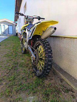 Predám suzuki rmz 450 - 2