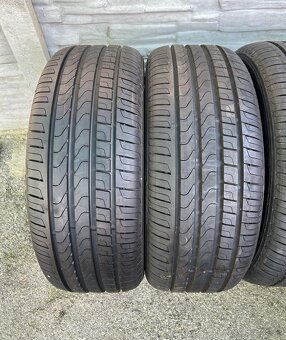 Letne pneumatiky pirelli 235/55R18 - 2