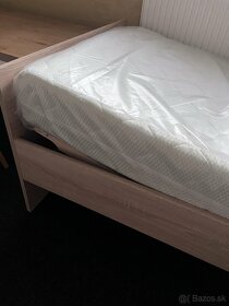 Nová polohovateľná posteľ 90/200 cm - 2