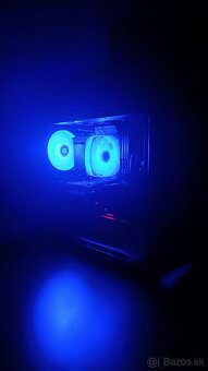 Intel i5 8400, GTX1650 - 2