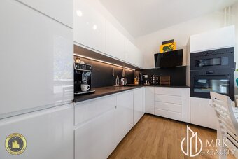PRENÁJOM - 1 izbový zariadený byt na ulici Janotová - 2