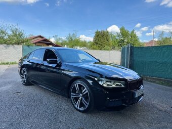 BMW Rad 7 730d xDrive A/T - 2