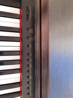 Elektrický klavír yamaha - 2