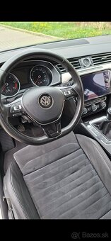 Volkswagen Passat B8 Highline 2018 - 2