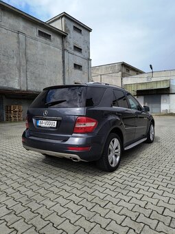 Mercedes Benz ML 350 CDI 4MATIC - 2