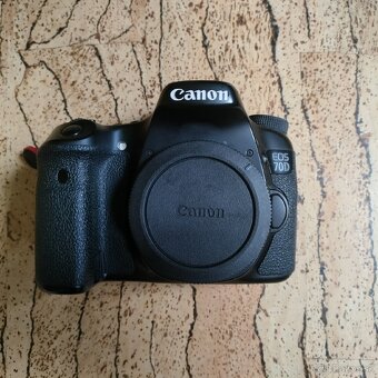 Canon 70D - 2