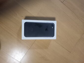 IPhone 7 - 2