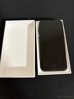 Apple iPhone SE 2020 128GB - 2