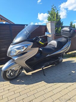 Suzuki burgman - 2
