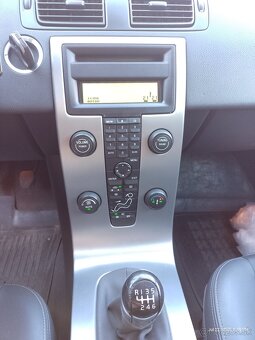 Volvo V50 - 2