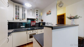 Predaj dvojizbového bytu so záhradkou - Svätý Jur - 2