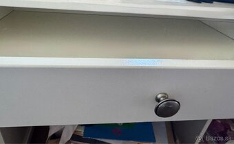 Biely písací stôl - 2