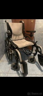Invalidný vozík v zachovalom stave - 2