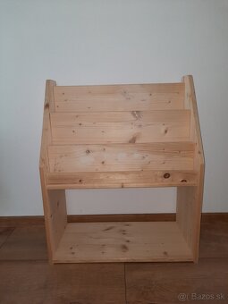 Kniznica Montessori - 2