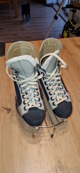 Korčule Botas (Vel. 210 mm) - 2