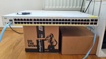 switch Cisco Catalyst C1000-48P-4G-L POE - 2