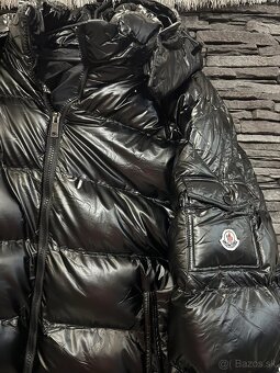 Bunda Moncler lesklá - 2