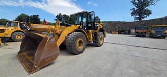 Nakladač Cat 966 MXE , catepillar Top stav - 2