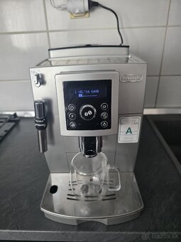 Kavovar Delonghi - 2