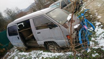 Predám Toyota hiace 4x4 veterán - 2