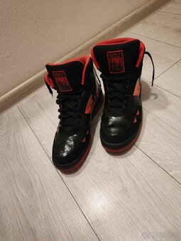 Adidas - Jeremy Scott (Darth Vader) - 2