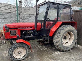 Traktor Zetor 6911 - 2
