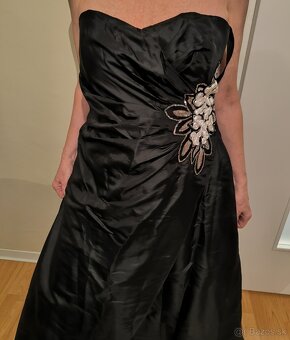 čierne večerné šaty - 2