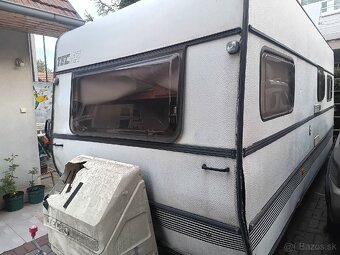 Obytný príves, karavan - 2