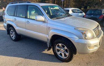 Toyota Landcruiser 120 - 2