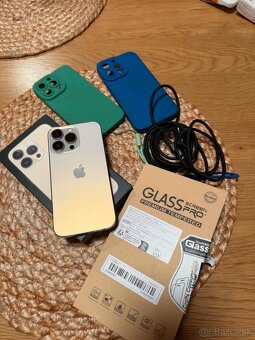 iPhone 13 pro gold 256 - 2