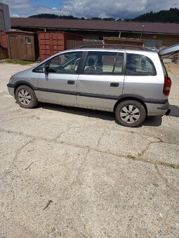 Opel Zafira 2.0D - 2