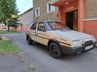 Škoda favorit 136L prvomodel - 2