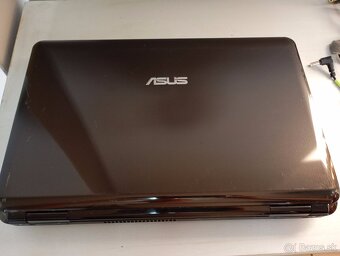 predám notebook ASUS K50I , WINDOWS 7 , NVIDIA - 2