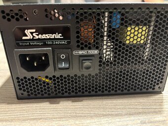 PC Zdroj - Seasonic Focus GX-550W - 2