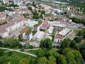 Krásny 4 izbový byt v Mestskom parku s výmerou 171,6 m2 - 3 - 2