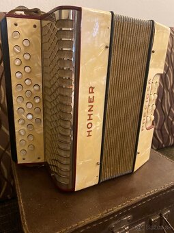 Heligonka Hohner Preciosa B/Es r.v.1935 + kufor - 2
