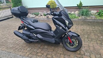 Predám skúter Yamaha xmax 400 - 2
