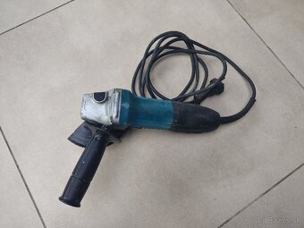 uhlovú brúsku Makita GA5030 - 2