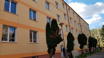 2-IZBOVÉ BYTY NA PRENÁJOM - Sídl.2 - 1226 VRANOV N.T. - 2