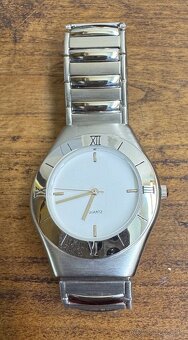 Predám nenosené unisex hodinky zn. Quartz v darček. balení - 2