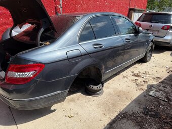 Predám diely VW Golf 7 Passat B8 Peugeot 208 Hyundai i40 - 2