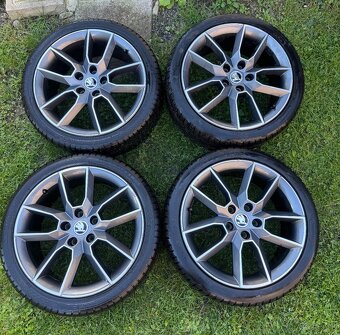 Predám Originál Sadu Škoda Gemini R18 - 2