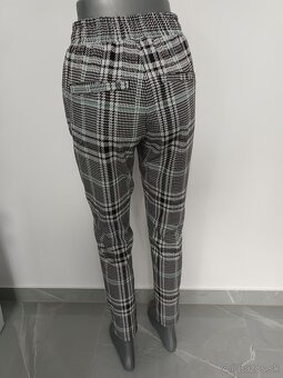 Predam damske nohavice vel L - 2