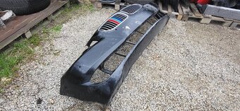 BMW F10 predny naraznik - 2