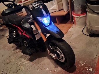 Elektricka motorka Aprilia - 2