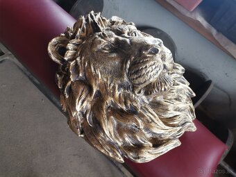 Veľký reliéf - nástenná socha Leva - 2