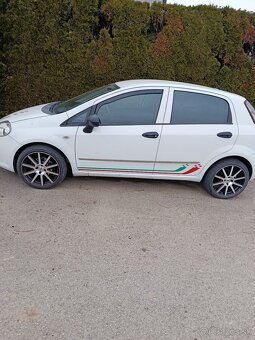 Predám Fiat grande Punto evo - 2