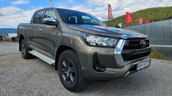 Toyota Hilux DC 2.8 I D-4D Active PLUS 4x4 A/T - 2