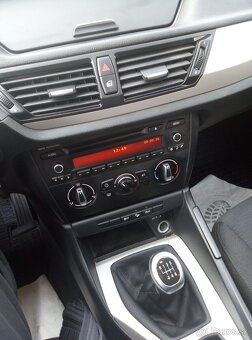 BMW X1 2.0d 135kw Xdrive rok 2013 - 2